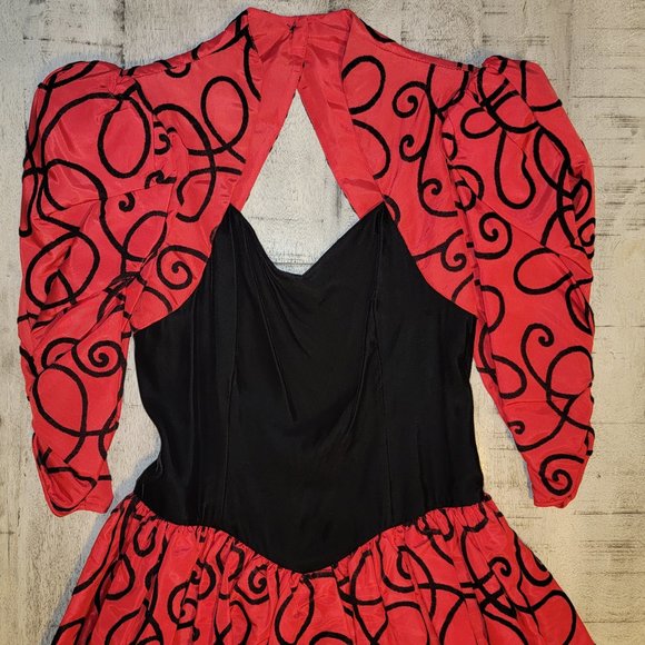 Vintage Gunne Sax Velvet Embossed Cocktail Formal Dress with Sle… - Picture 3 of 15